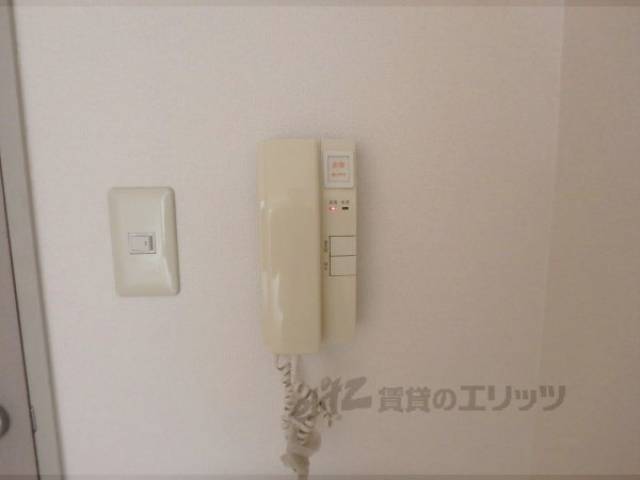 インターホン