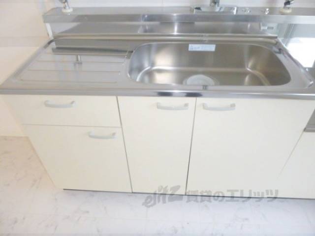 キッチン　収納