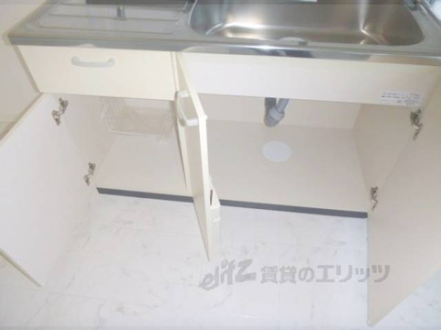 キッチン　収納