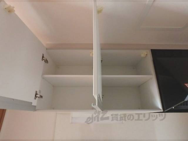 キッチン　キッチン上収納