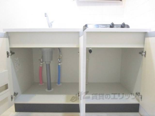 キッチン　下部収納