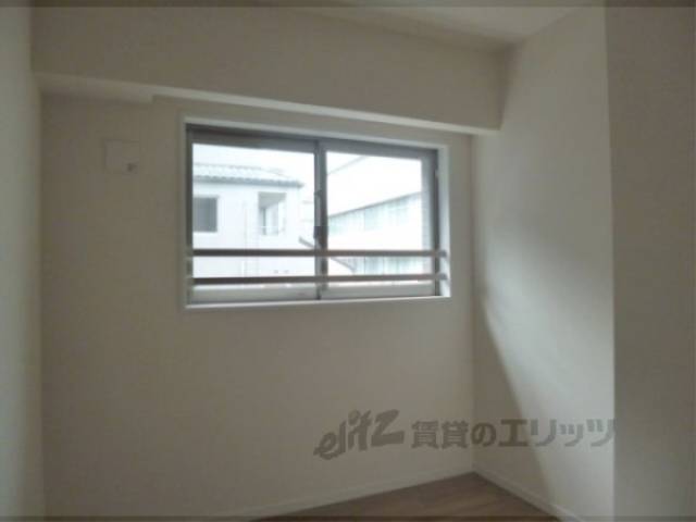 洋室　4帖
