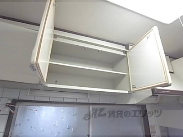 キッチン　収納