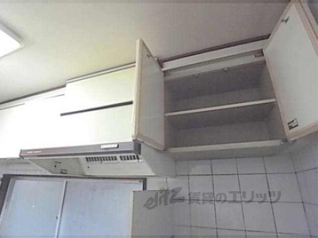 キッチン　収納