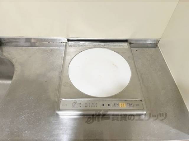 キッチン　コンロ