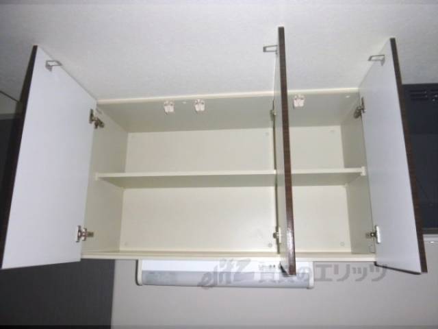 キッチン　収納