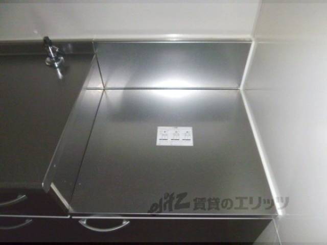 キッチン　コンロ置き場