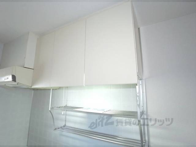 キッチン　収納