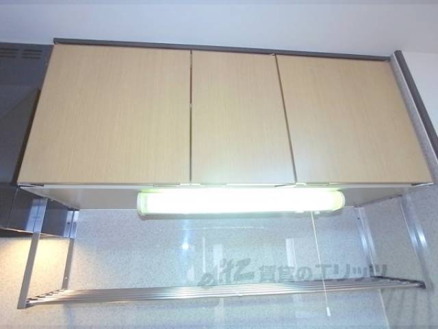 キッチン　収納