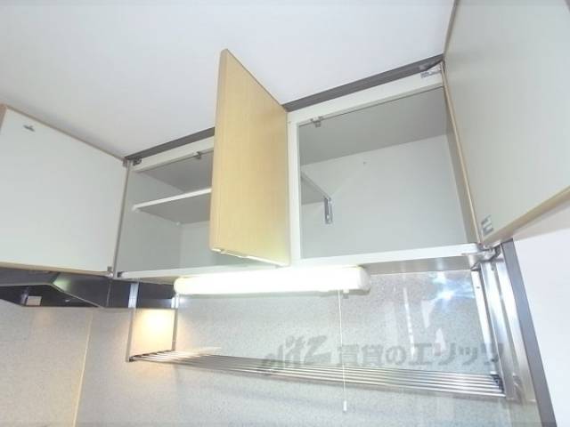 キッチン　収納