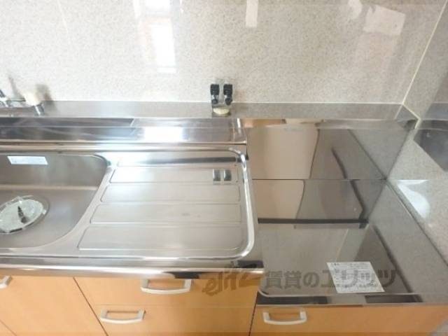 キッチン　コンロ