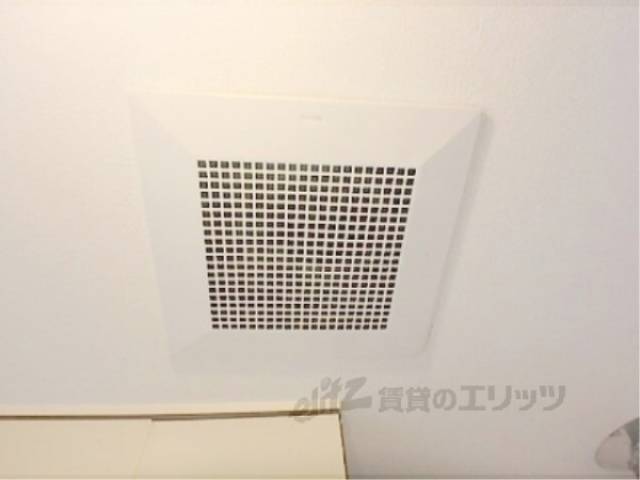 キッチン　換気扇