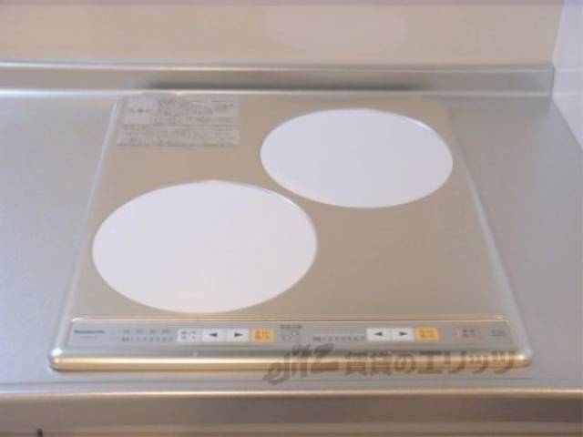 キッチン　2口コンロ