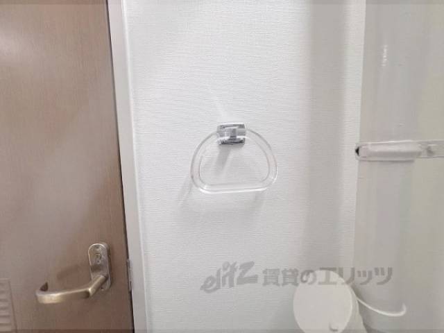 洗面所　タオル掛け