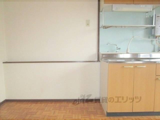 冷蔵庫置場