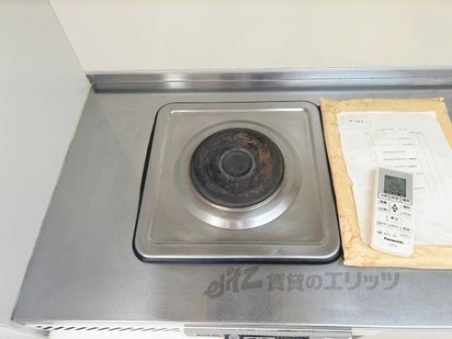 キッチン　コンロ