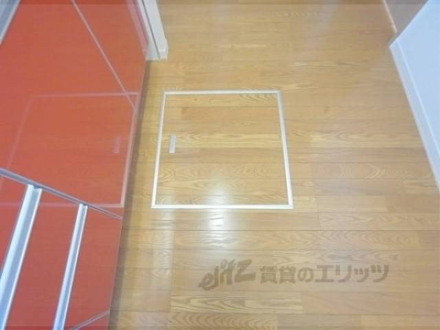 キッチン　床下収納