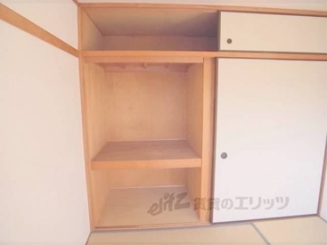 和室　収納　大きめの収納です。