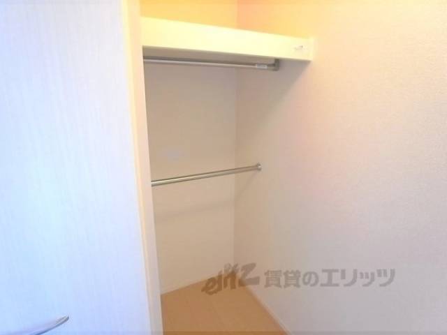 収納　ウォークイン　クローゼット