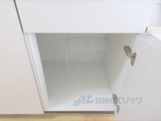 キッチン　下収納