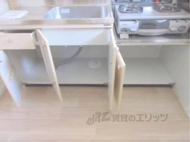 キッチン　収納
