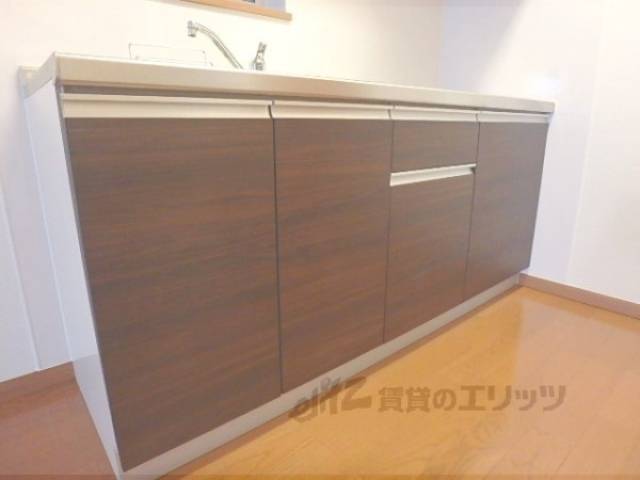 キッチン　下部収納