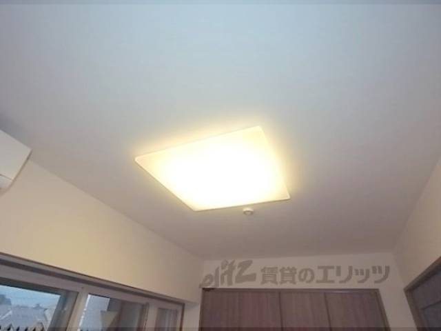 洋室照明