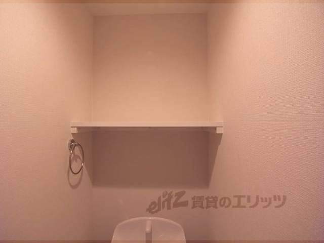 トイレ　収納