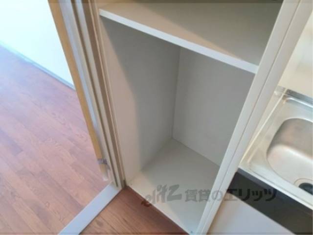 冷蔵庫置場