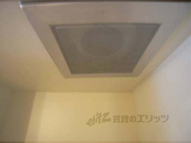 キッチン　換気扇