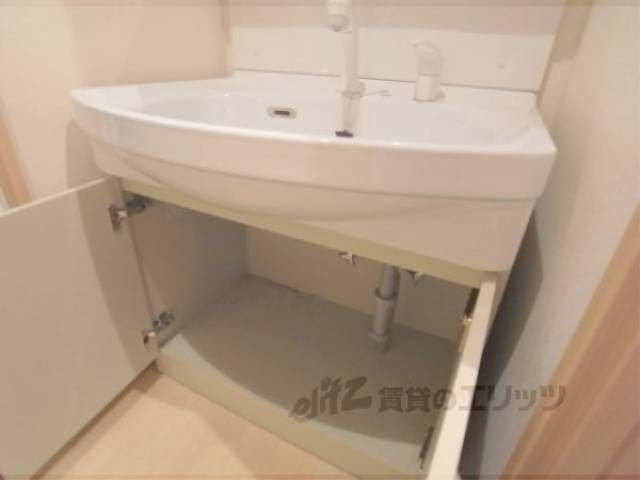洗面所　収納