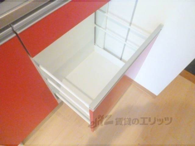 キッチン　収納