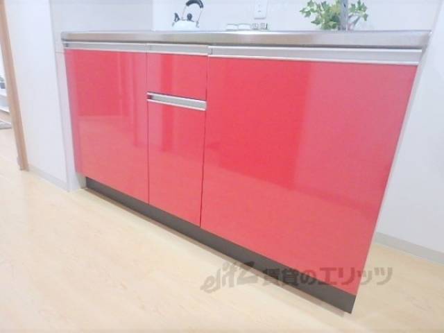 キッチン　下部収納