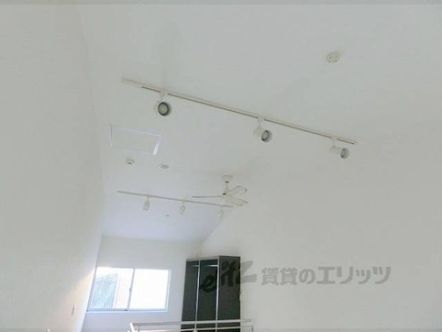 2階洋室天井
