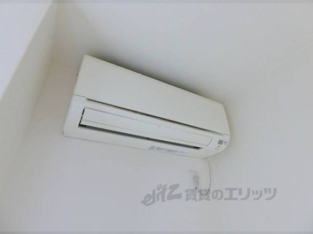 エアコン　リビングエアコン