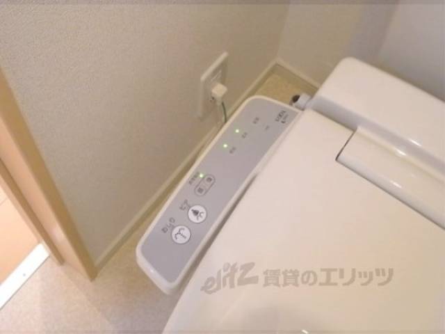 トイレ　洗浄機能付き