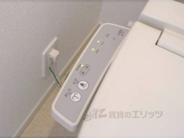 トイレ　洗浄機能付き
