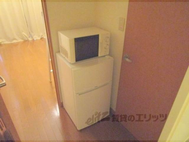 冷蔵庫置場　冷蔵庫、電子レンジ