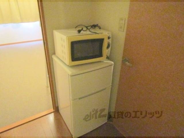 冷蔵庫置場