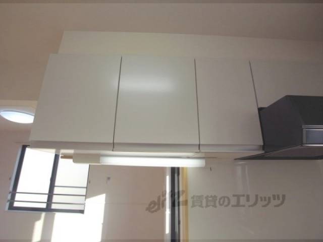 キッチン　収納