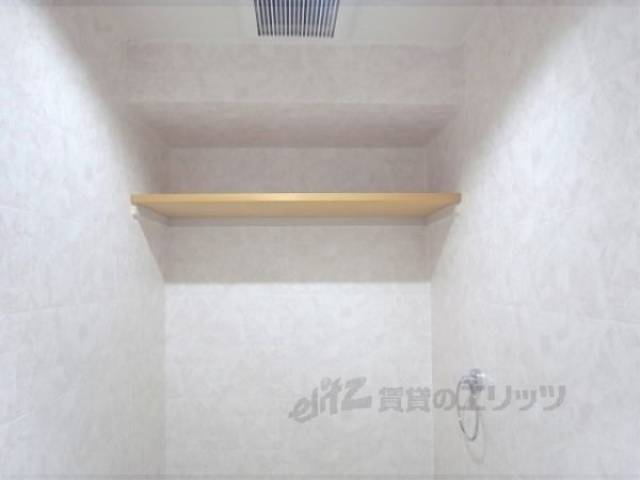 トイレの棚
