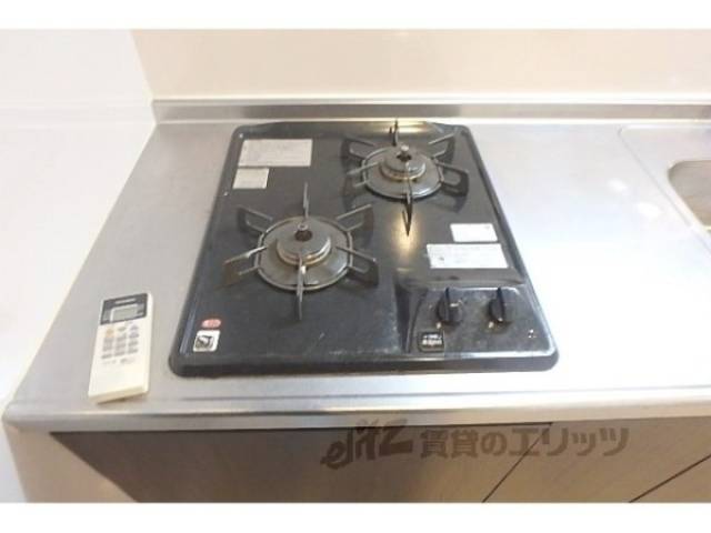 キッチン　ガス2口コンロ
