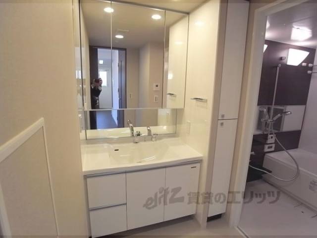 洗面所　独立洗面台