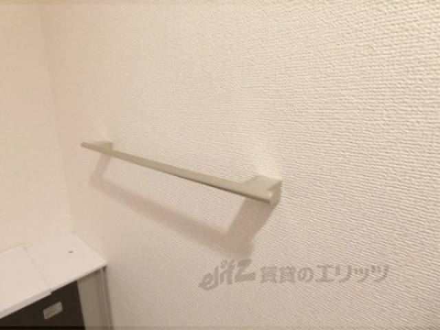 トイレ　タオル掛け