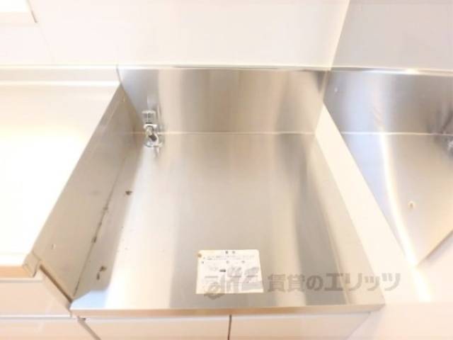 キッチン　コンロ置き場
