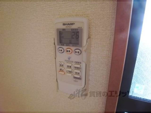 エアコンリモコン