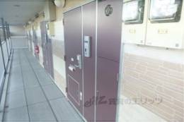 レオパレス安信町四九番地室内写真1