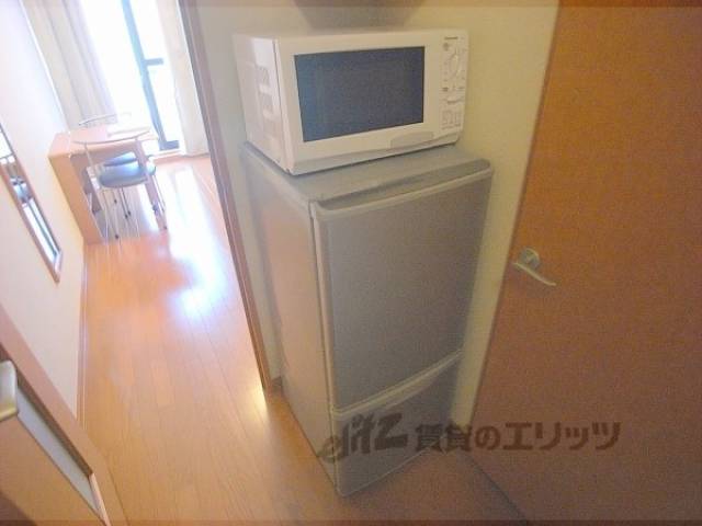 冷蔵庫置場　家電付きです。