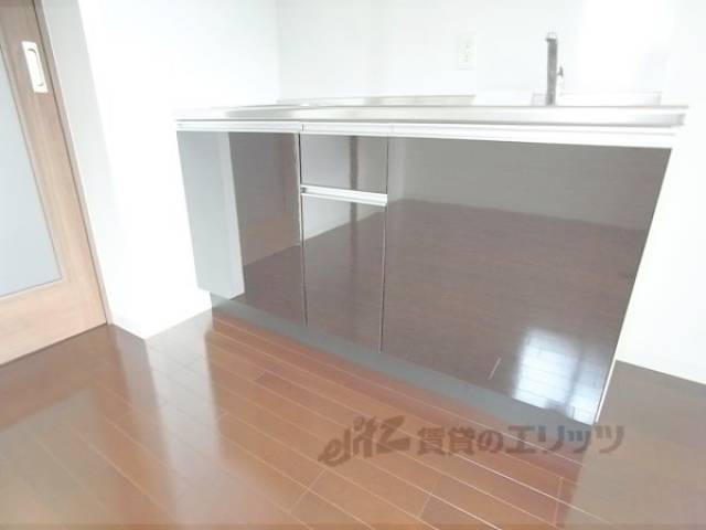 キッチン　下部収納