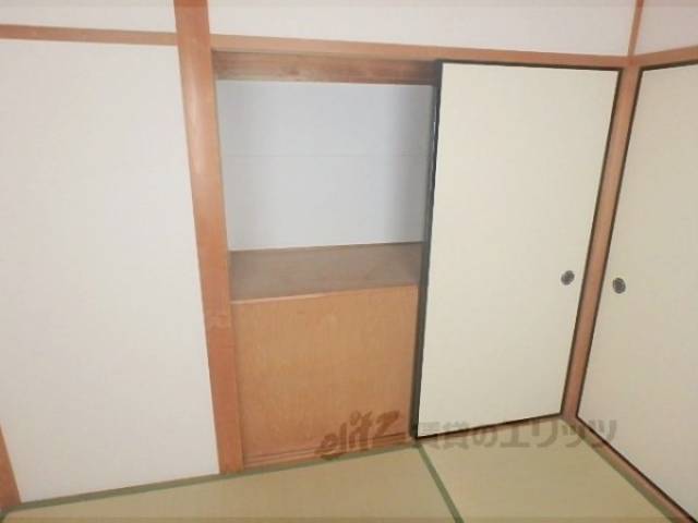 和室　和室　収納